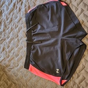 Running shorts